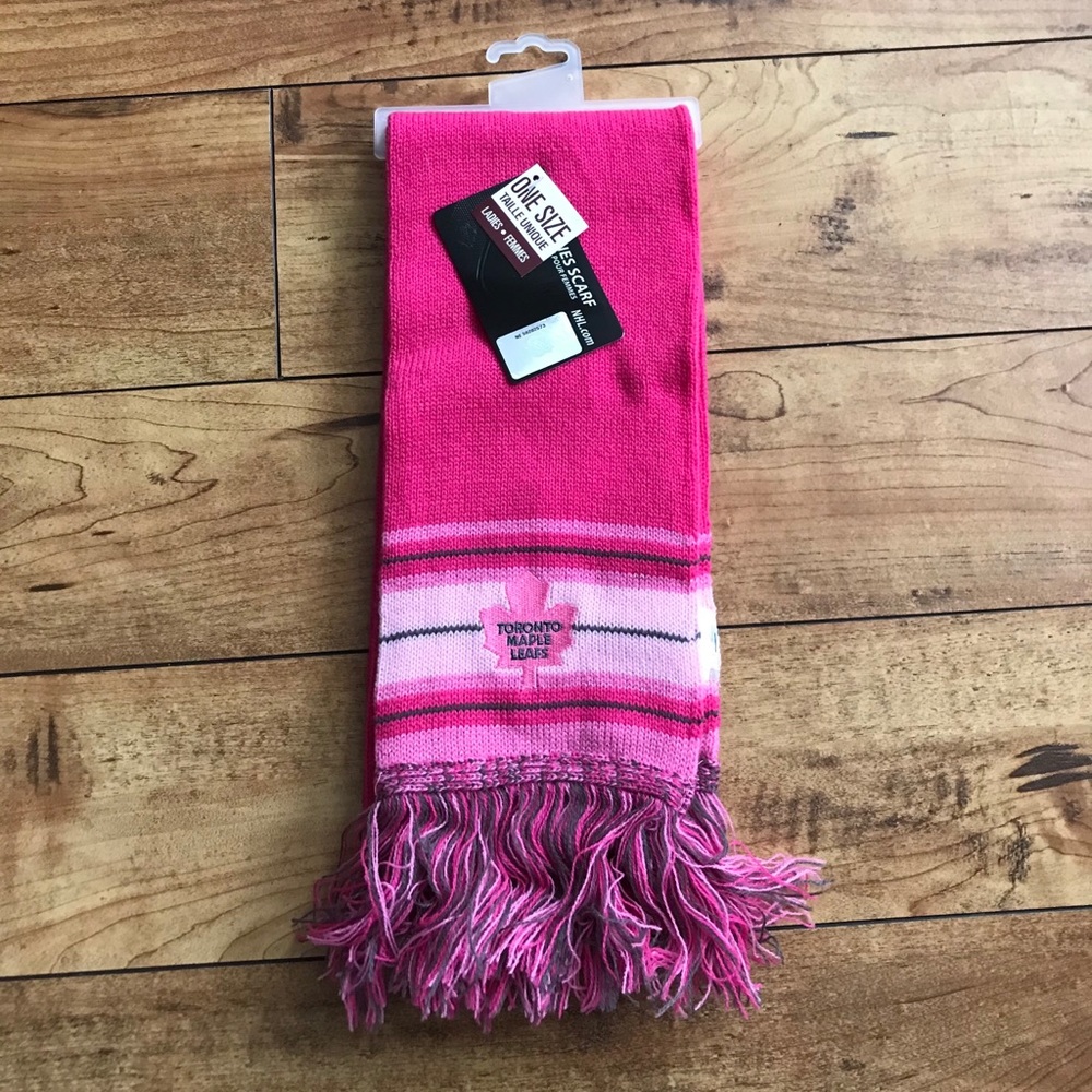 🏒Toronto Maple Leafs Scarf🏒